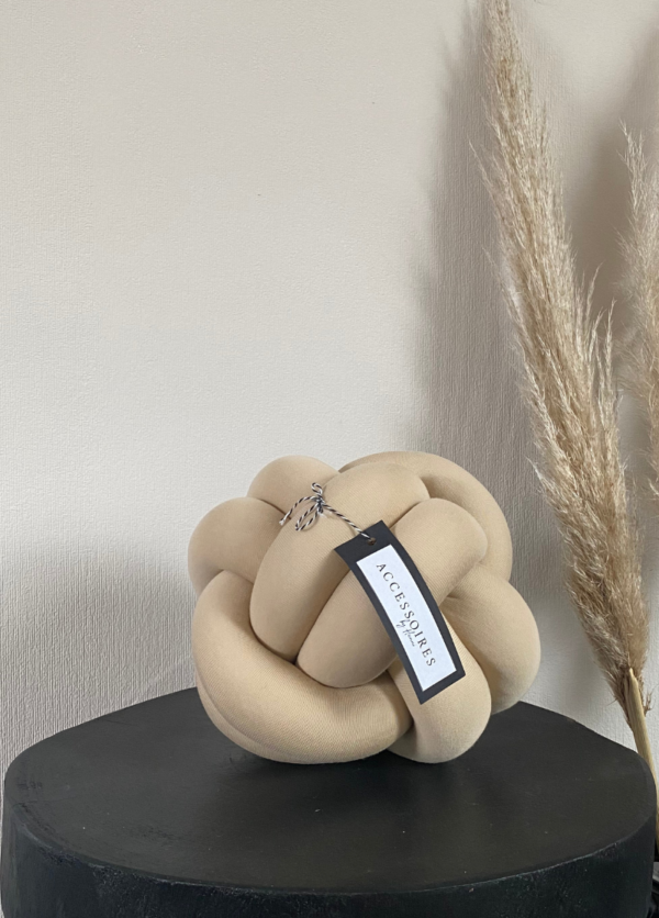 Knotenkissen Gr. M, Bio-Baumwolljersey, hellbeige